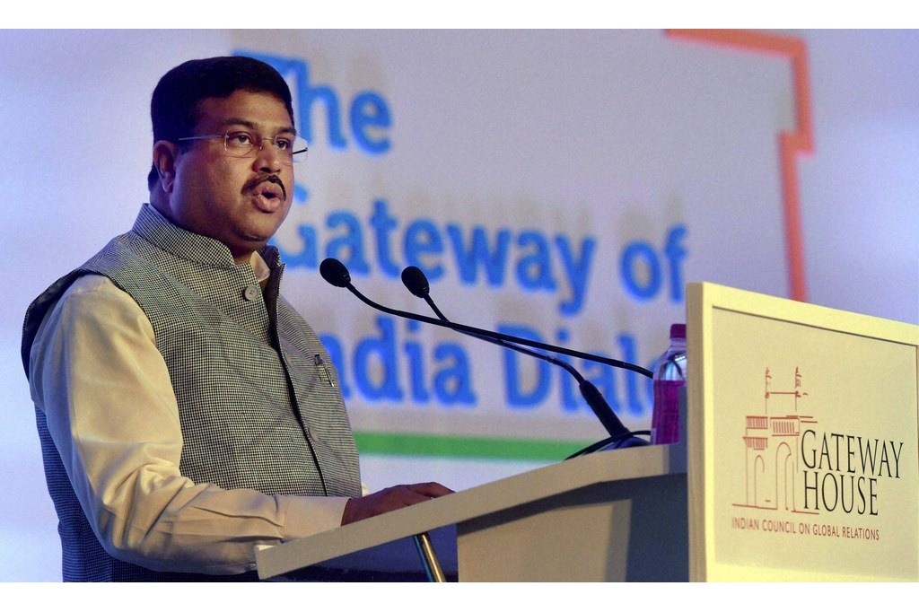 Dharmendra Pradhan BS-IV launch