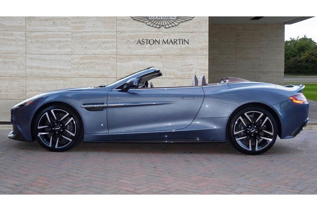 aston martin am37