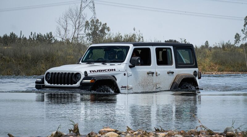 2024 Jeep Wrangler Rubicon Road Test Review – Ultimate Off-Road Beast gets Meaner